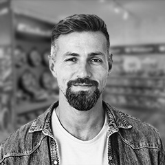 Blog author tom weber.